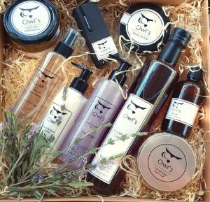 Gift packaging service